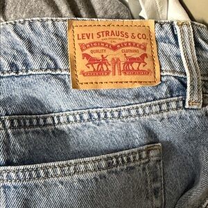 Levi’s super low rise jeans